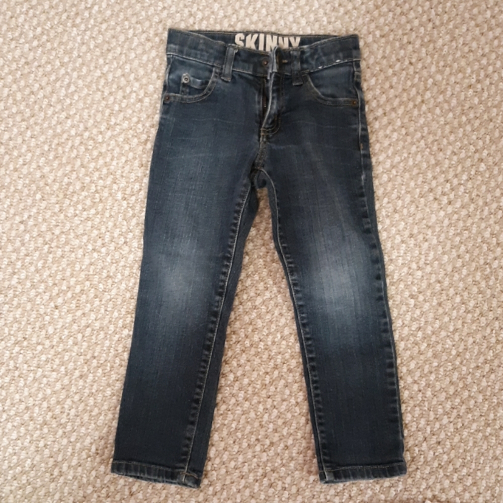 Gymboree skinny Jean's dark wash.